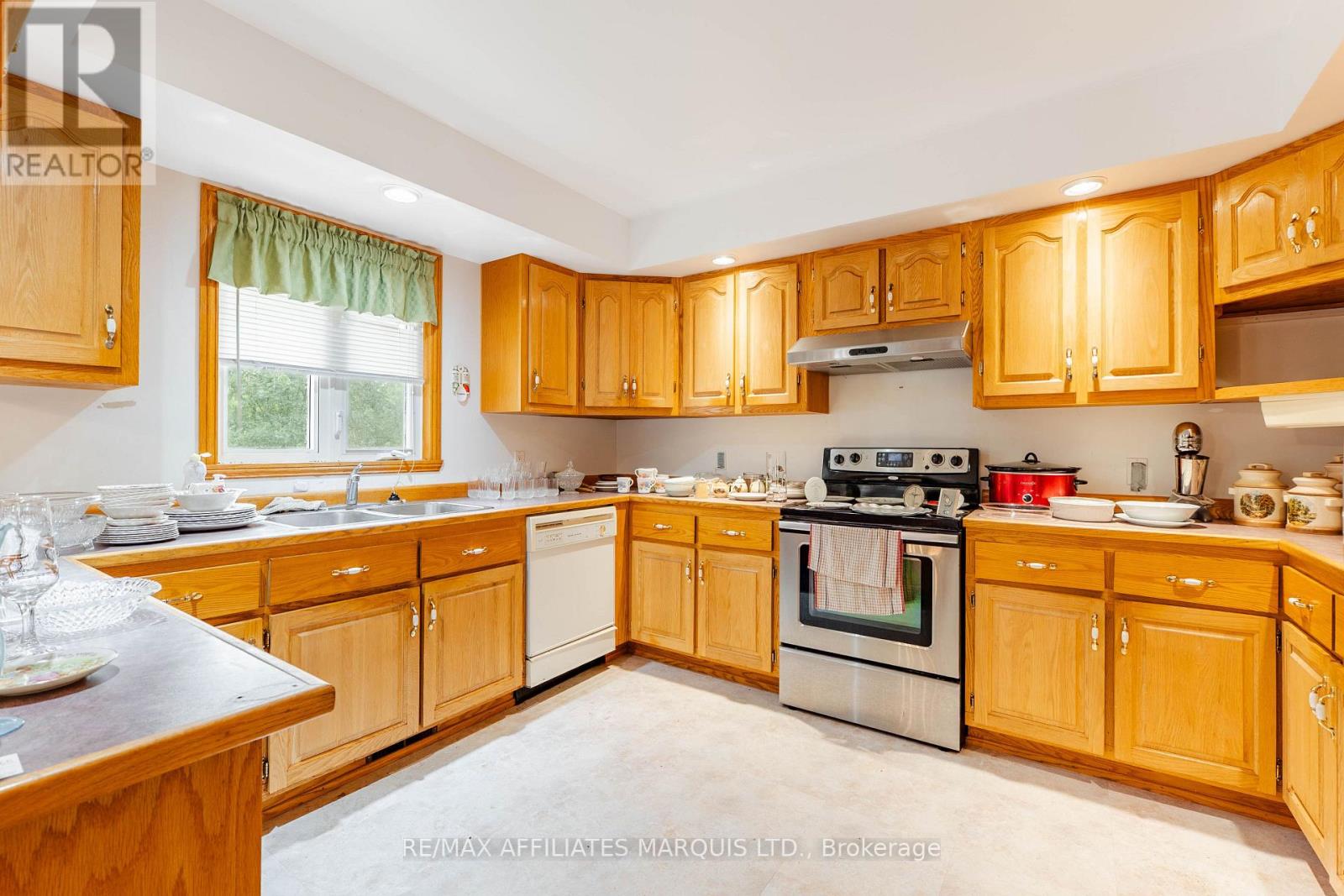 17588 Mcphail Road Property Photo 49