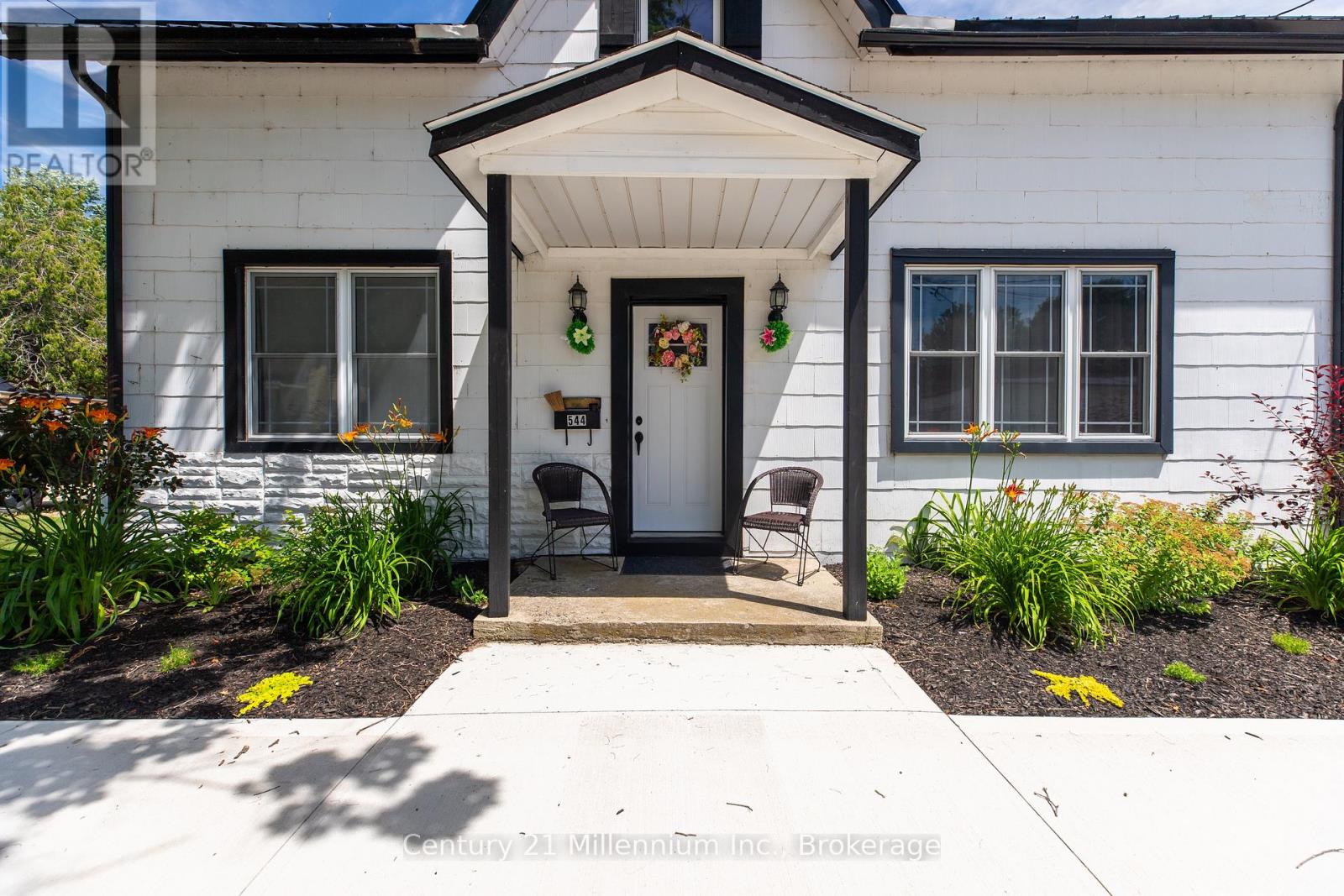 544 Louisa Street Property Photo 1