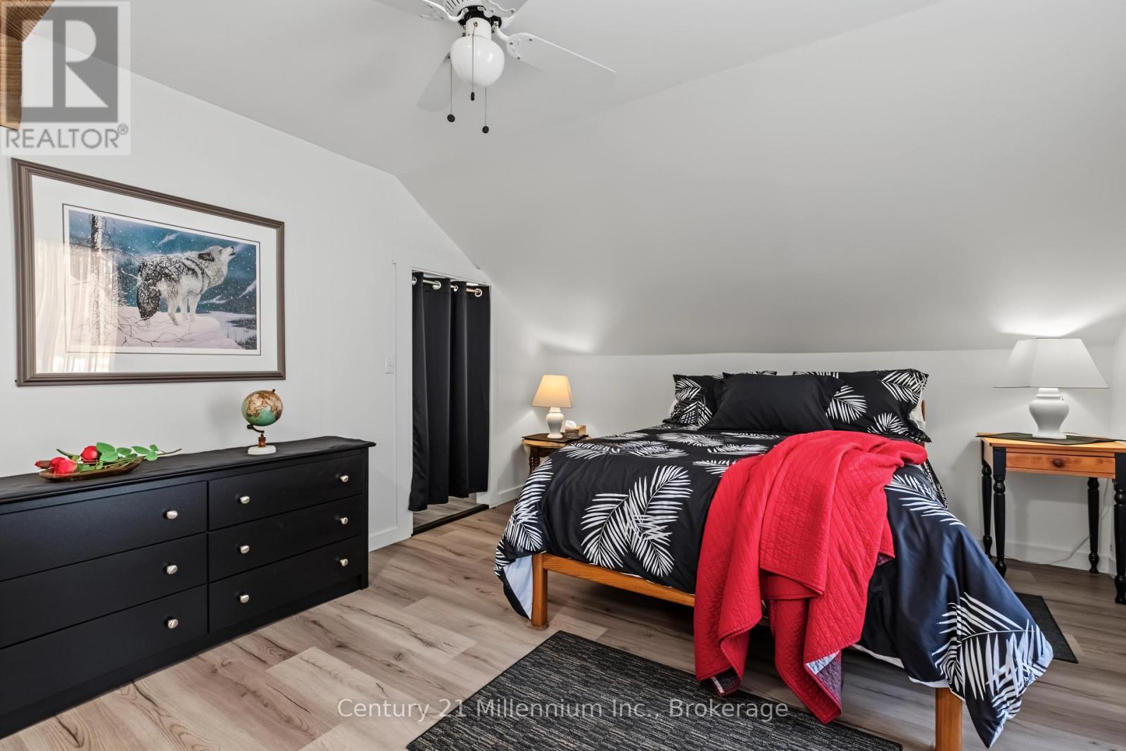 544 Louisa Street Property Photo 23