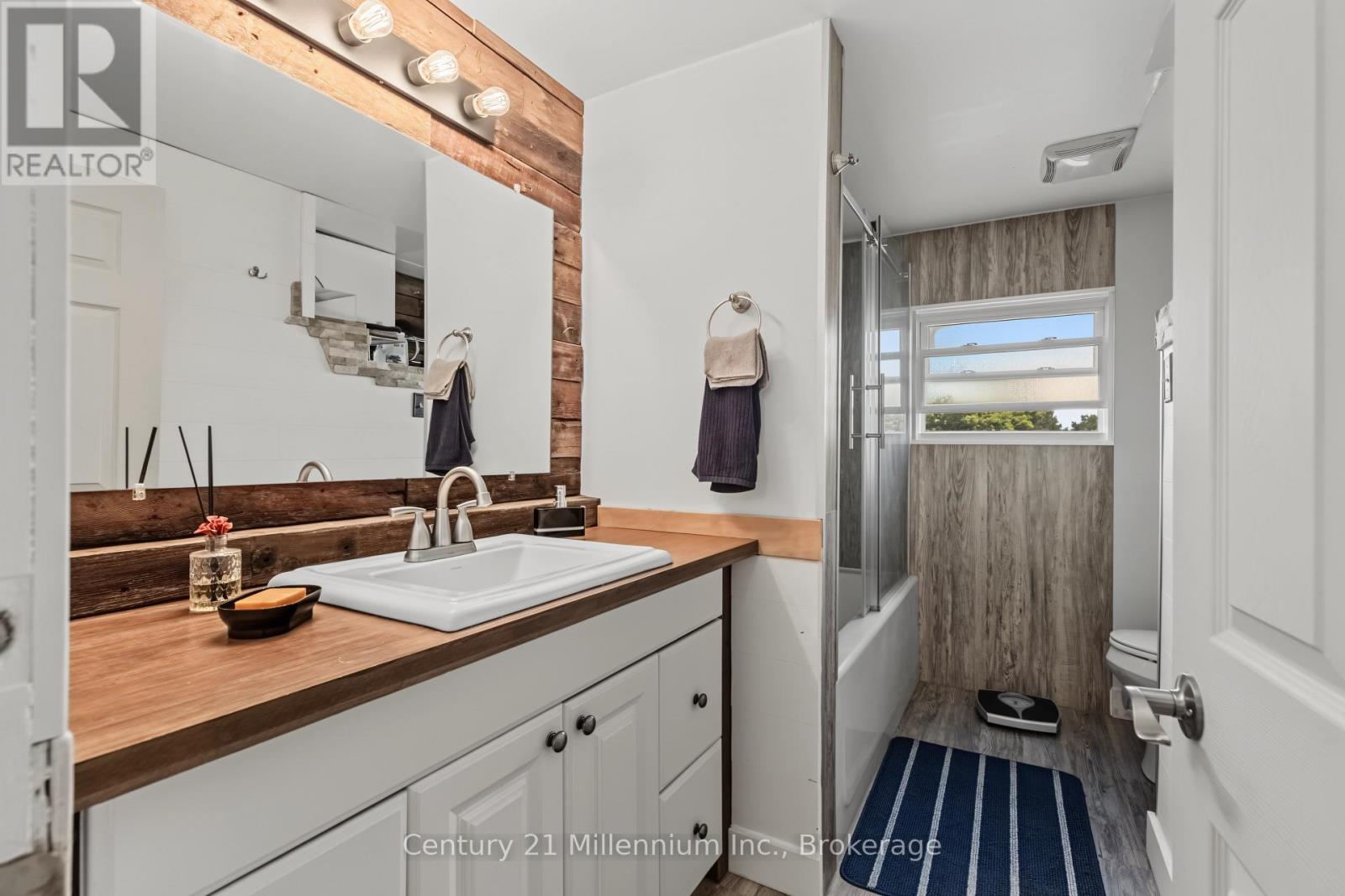 544 Louisa Street Property Photo 26