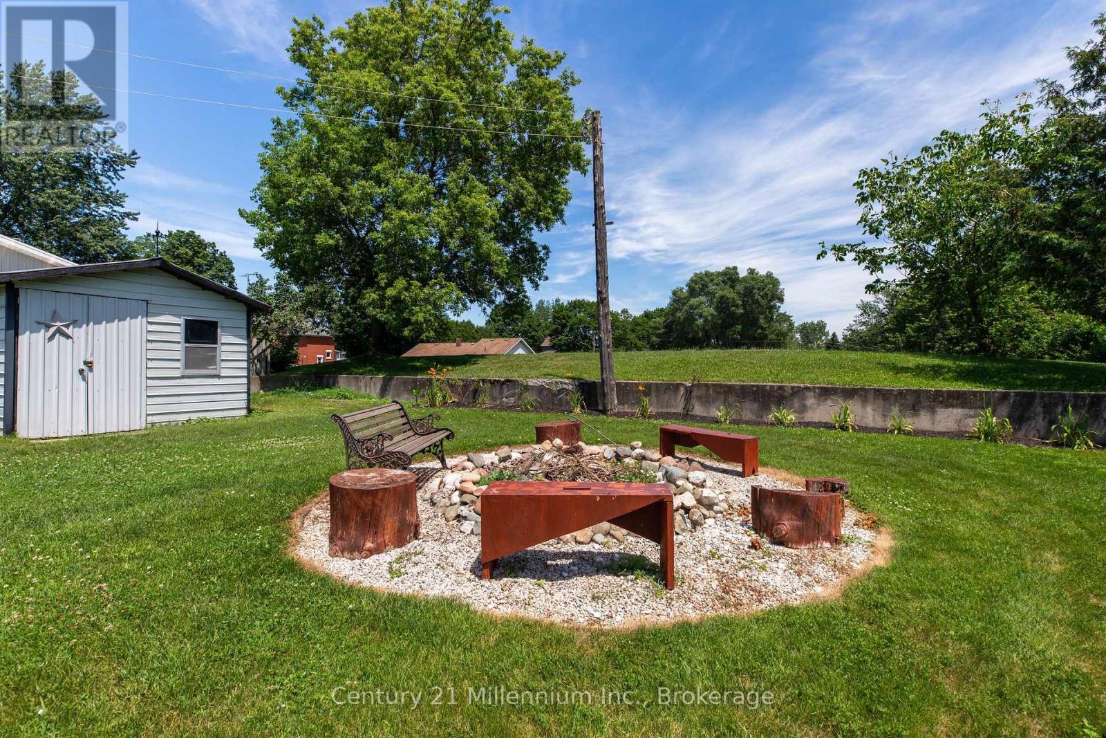 544 Louisa Street Property Photo 41