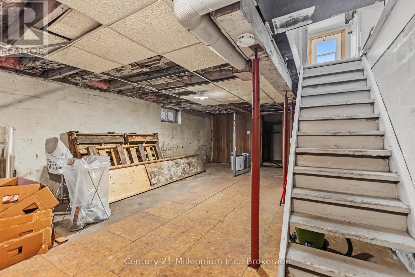 544 Louisa Street Property Photo 49