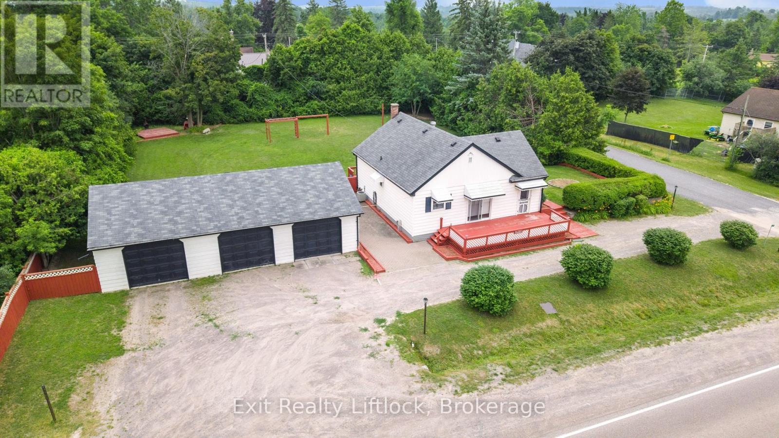 2 EDGEWOOD AVENUE Property Photo 1