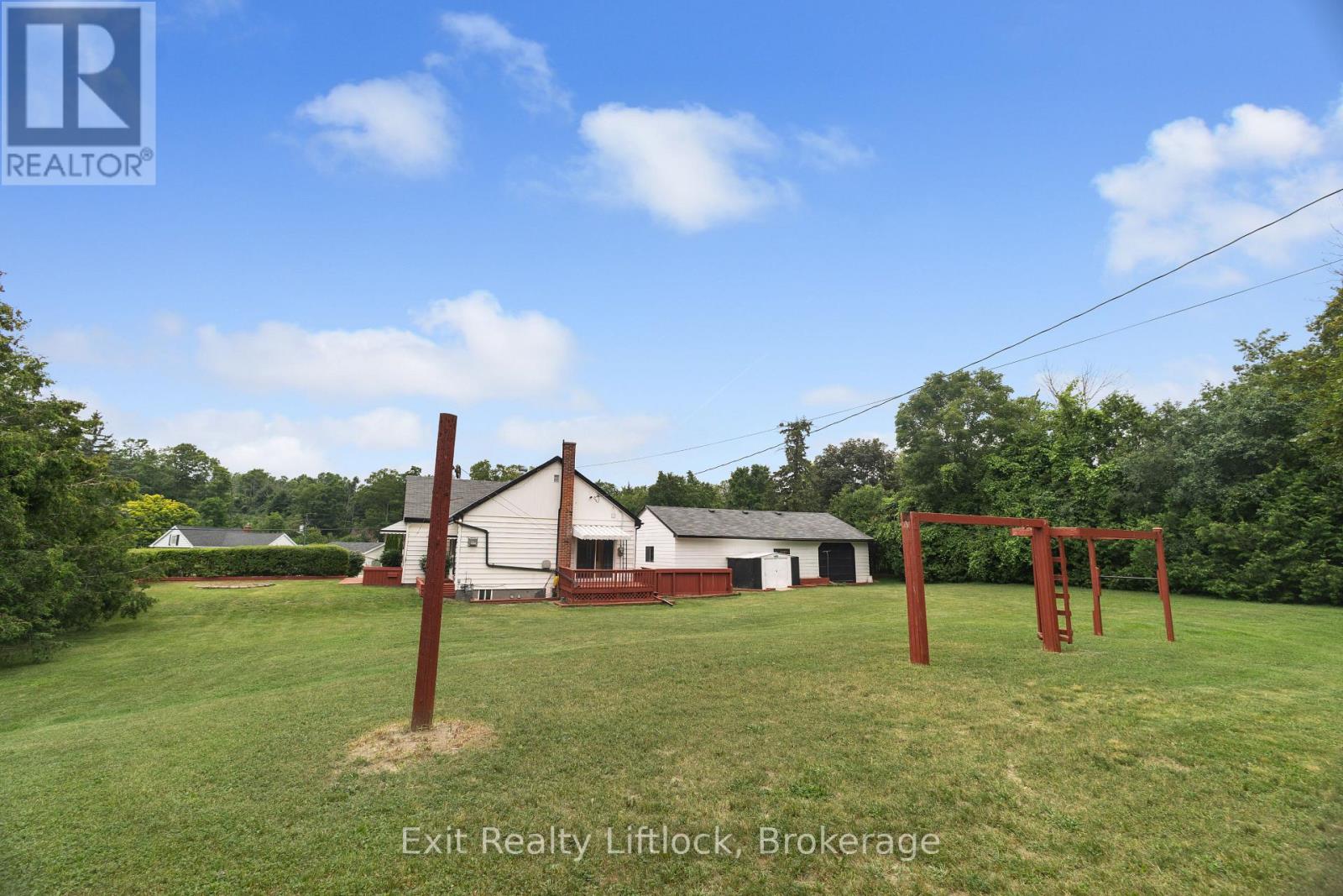 2 Edgewood Avenue Property Photo 30