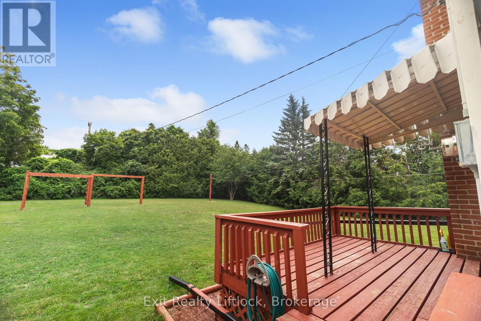 2 Edgewood Avenue Property Photo 32
