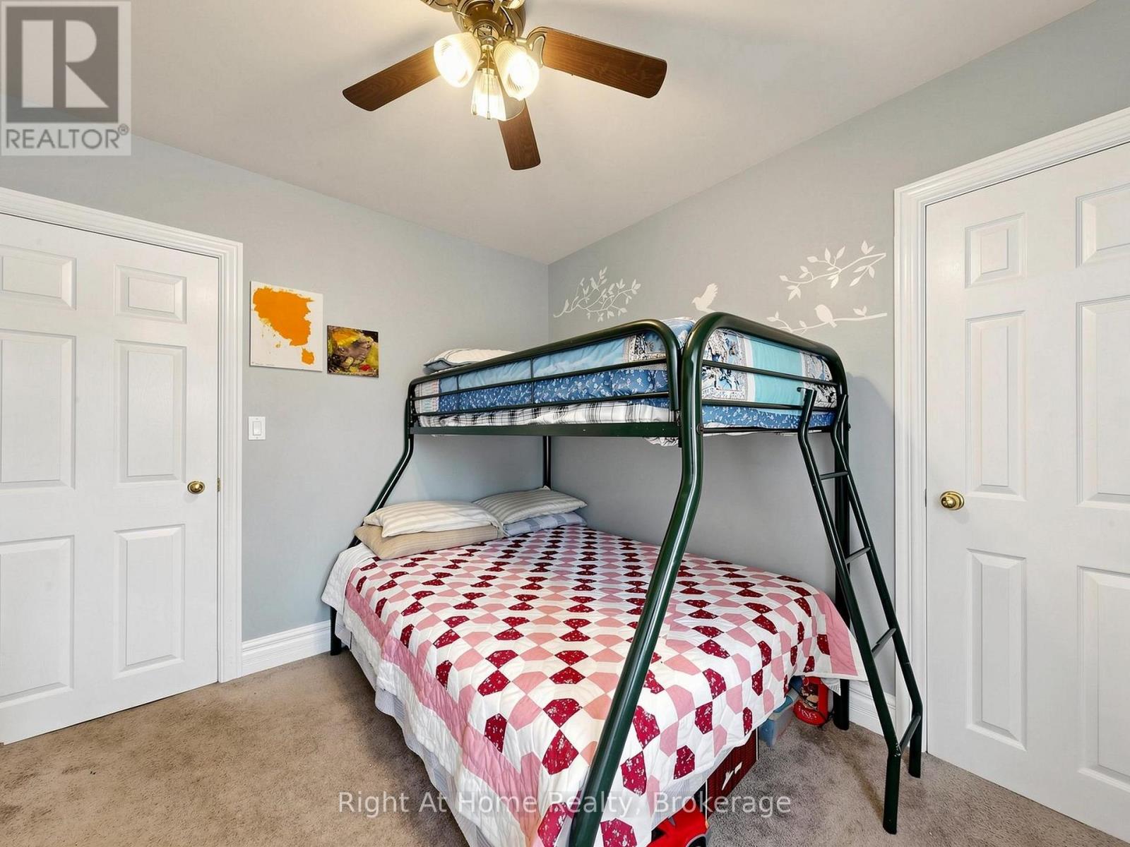 536 Barbara Street Property Photo 15