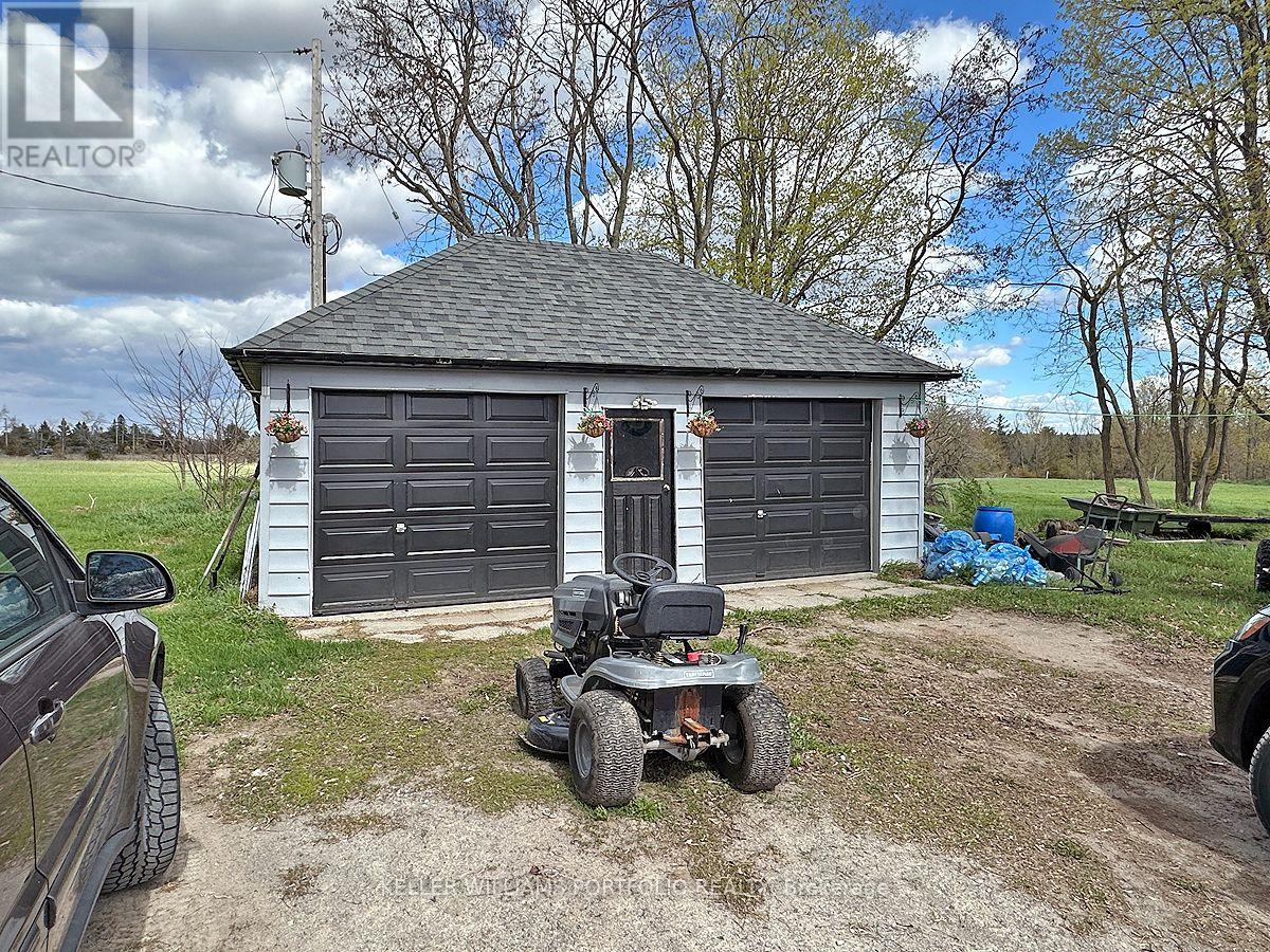 389 County Rd 48 Road Property Photo 29