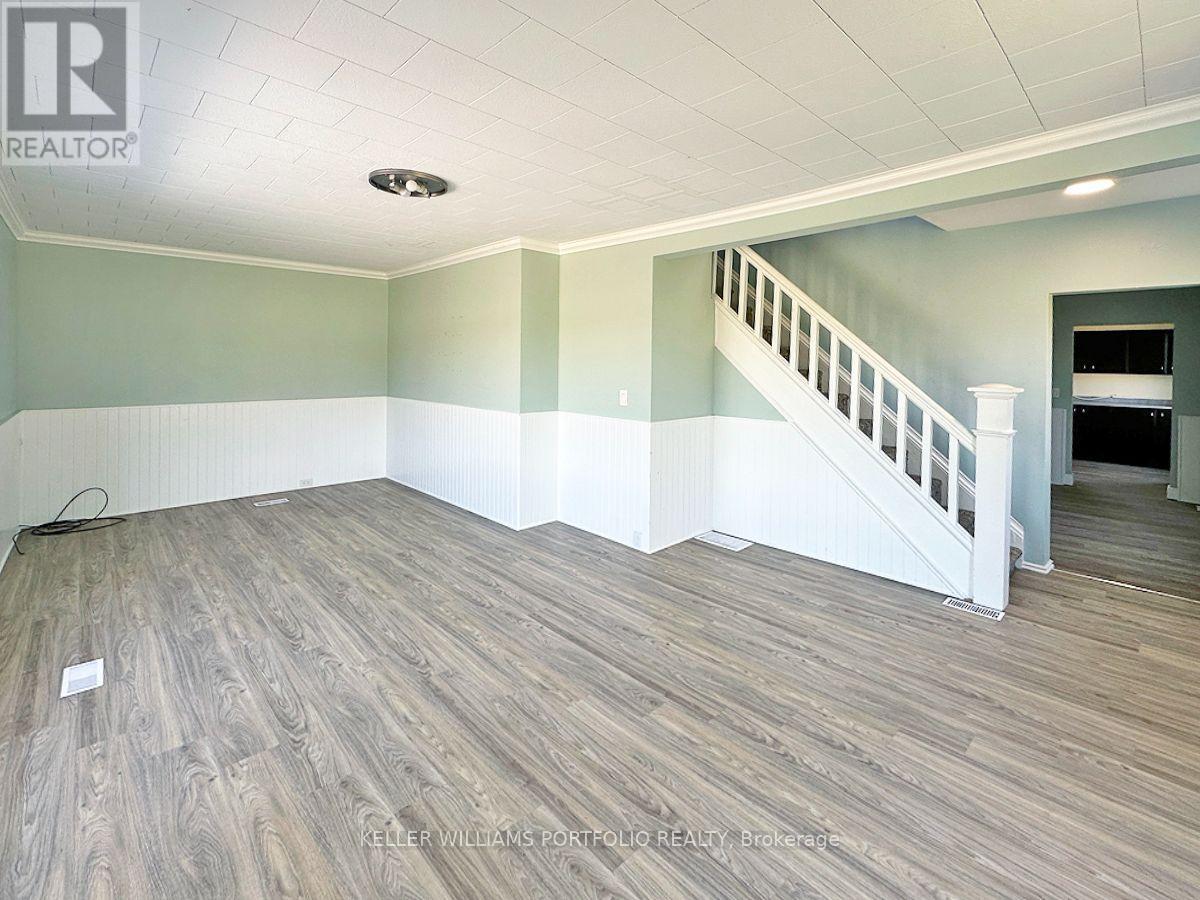 389 County Rd 48 Road Property Photo 16