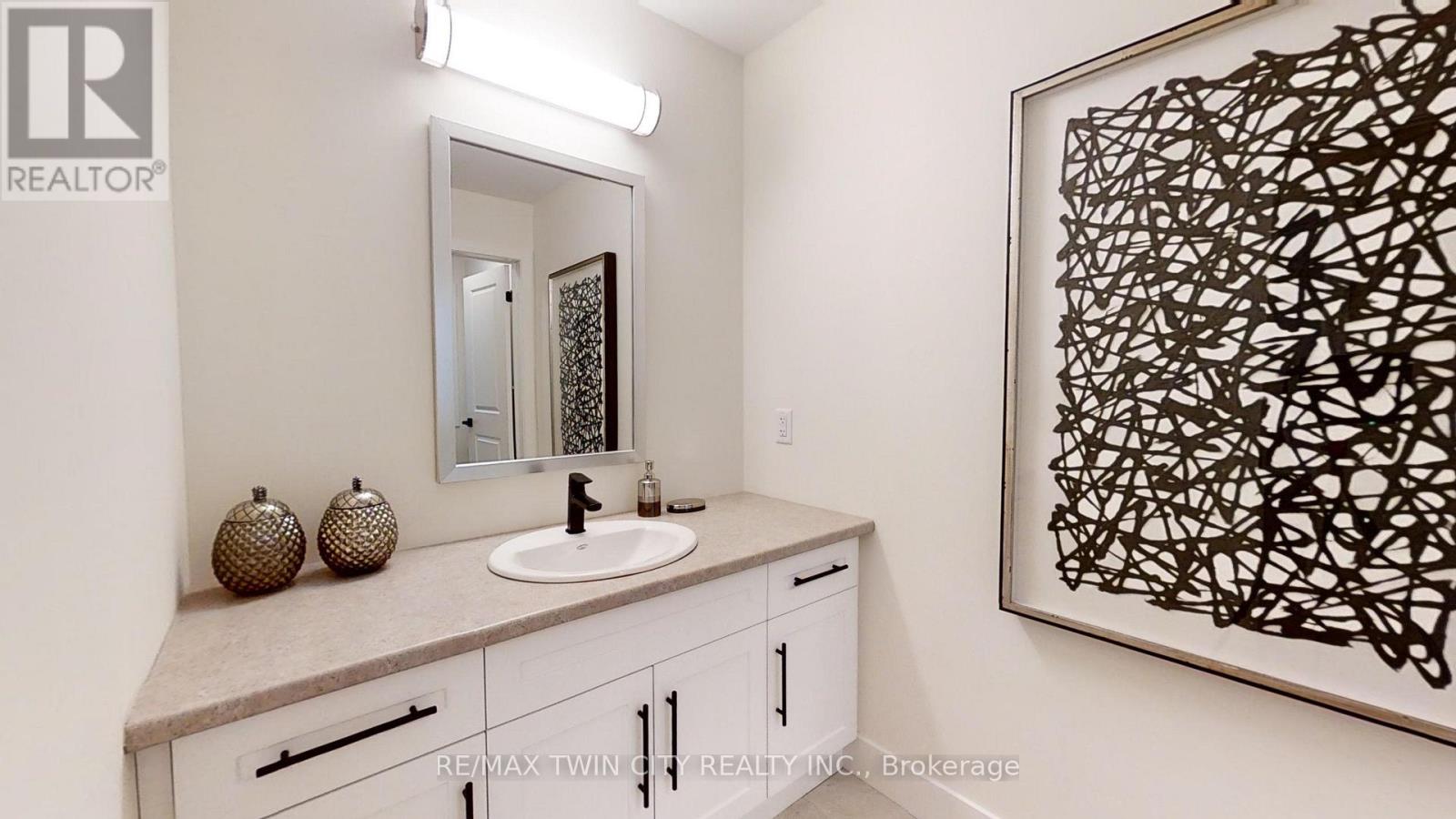 77 Christopher Court Property Photo 20