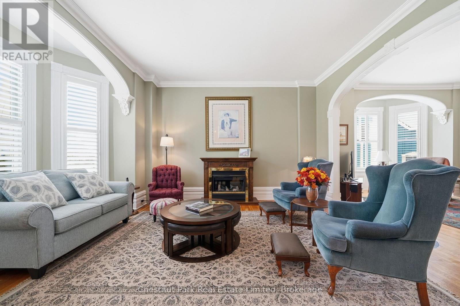 20 Ferguson Street Property Photo 6