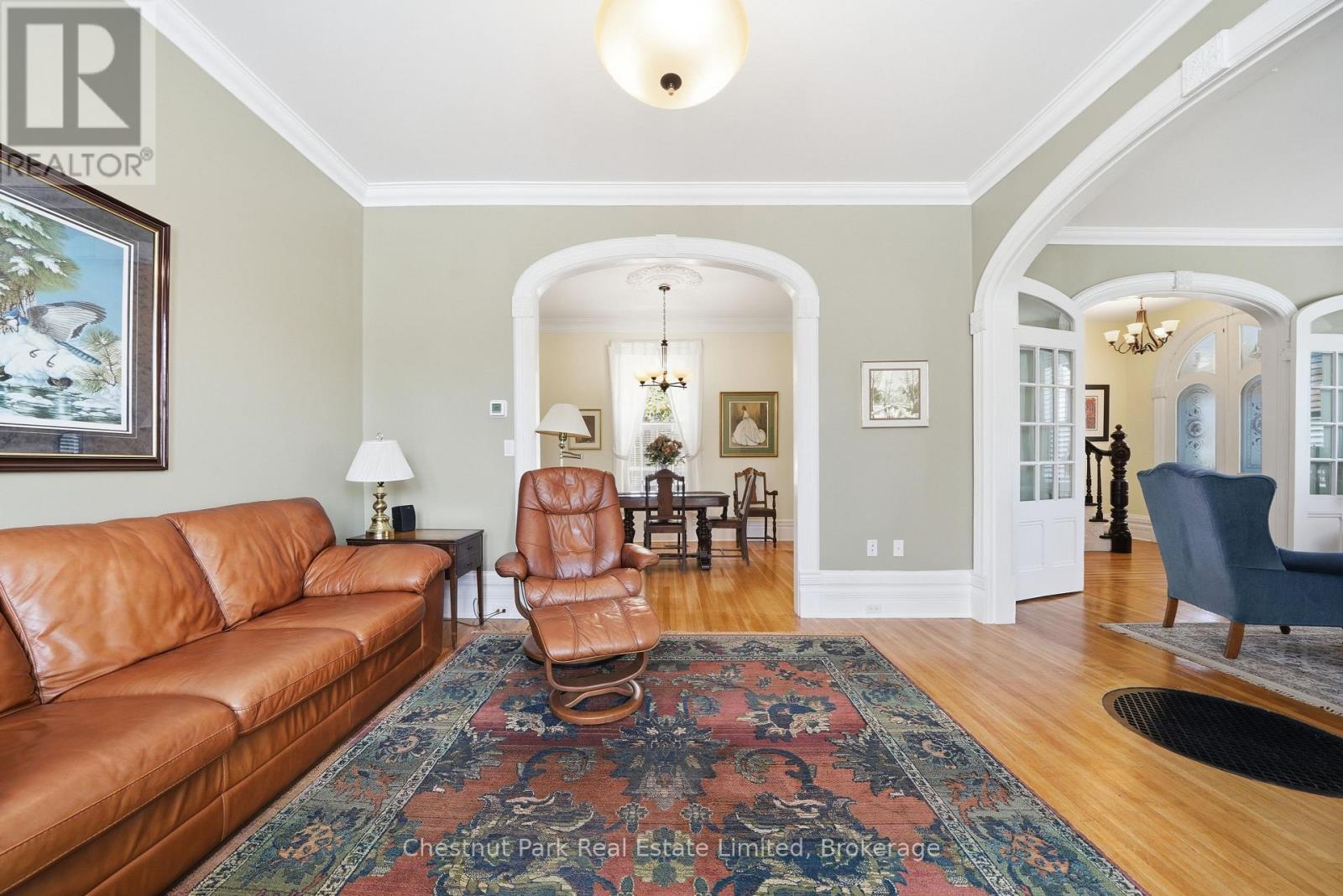 20 Ferguson Street Property Photo 9