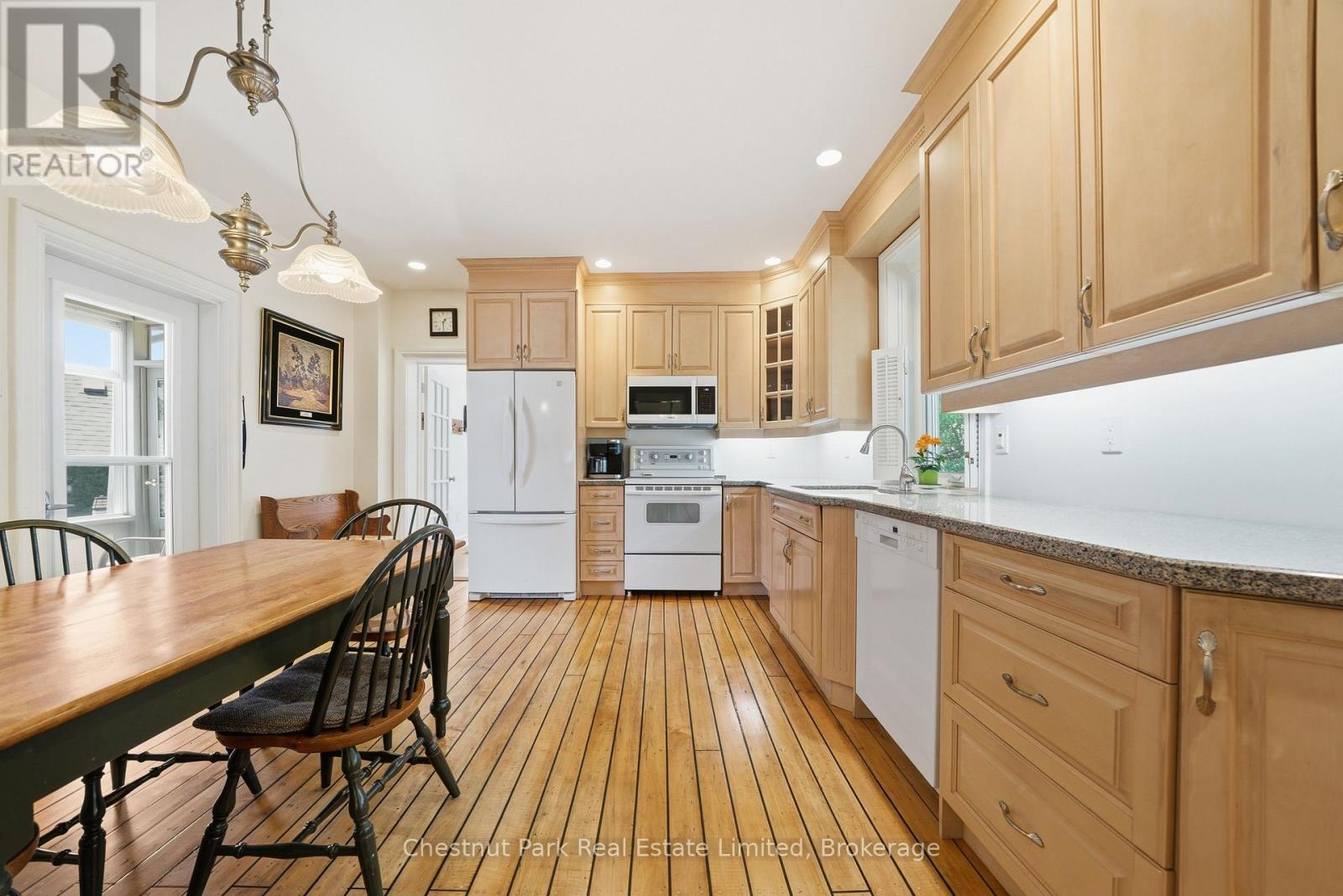 20 Ferguson Street Property Photo 12