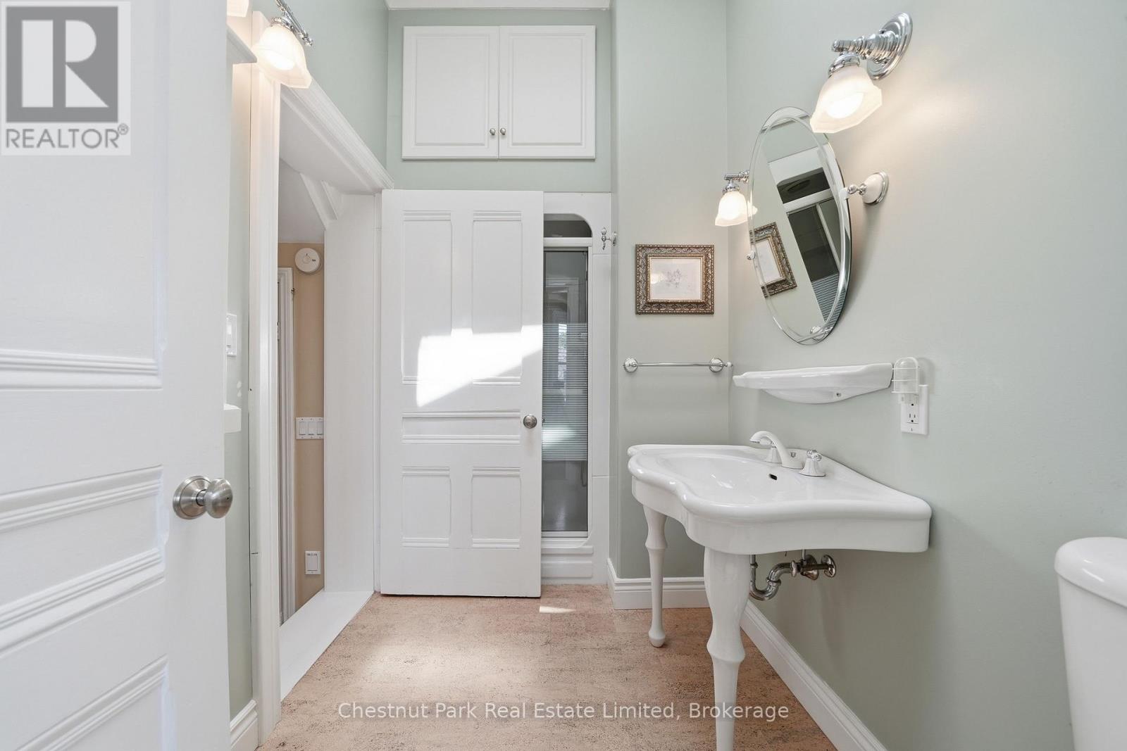 20 Ferguson Street Property Photo 25