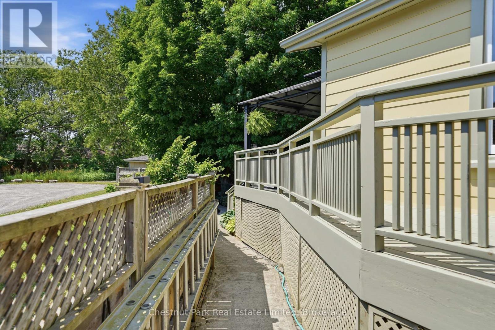 20 Ferguson Street Property Photo 31