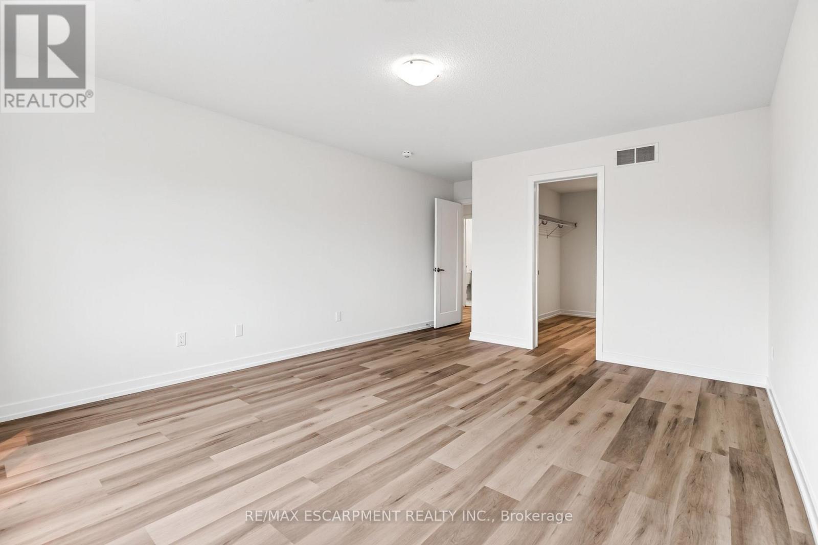 88 Valley Trail Place Property Photo 25