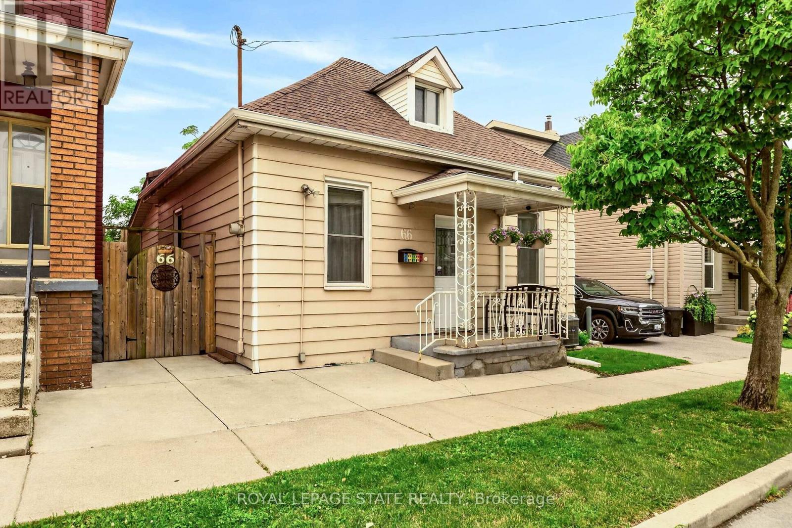 66 BEECHWOOD AVENUE Property Photo 1