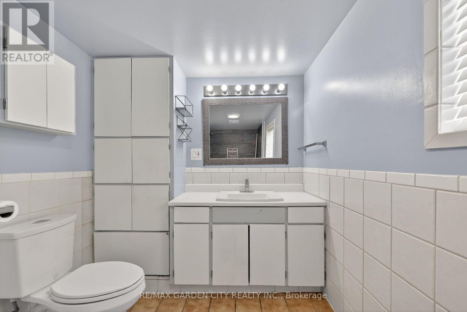 407 Bell Street Property Photo 14
