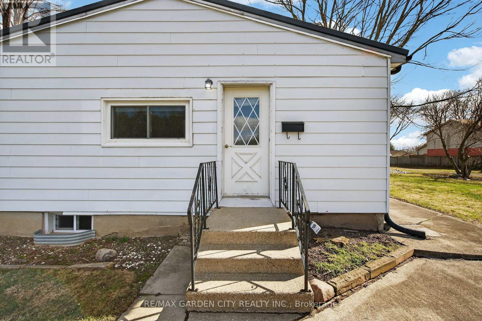 407 Bell Street Property Photo 22