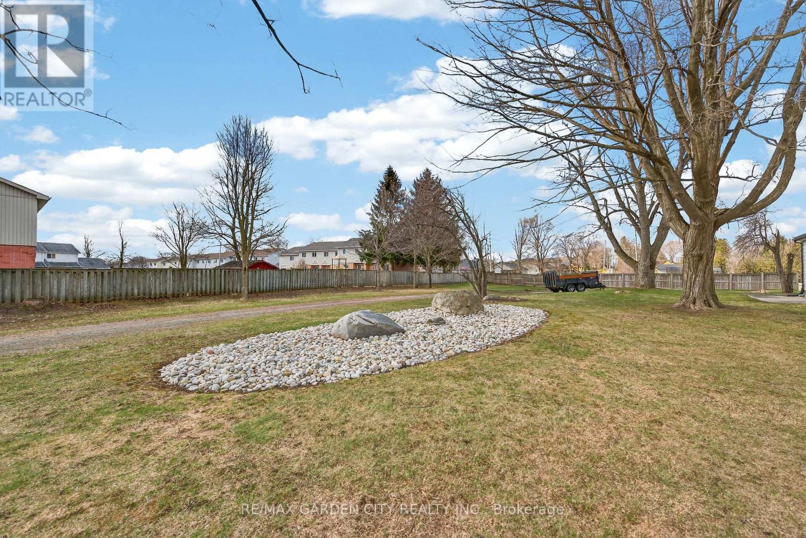 407 Bell Street Property Photo 25