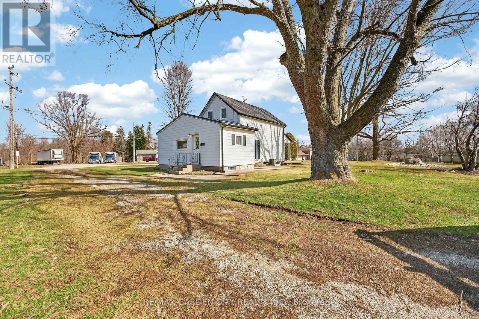 407 Bell Street Property Photo 29