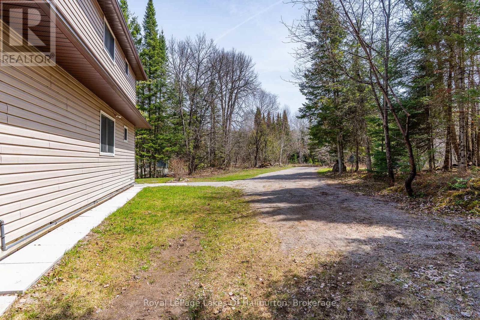 1033 Bayberry Lane Property Photo 45