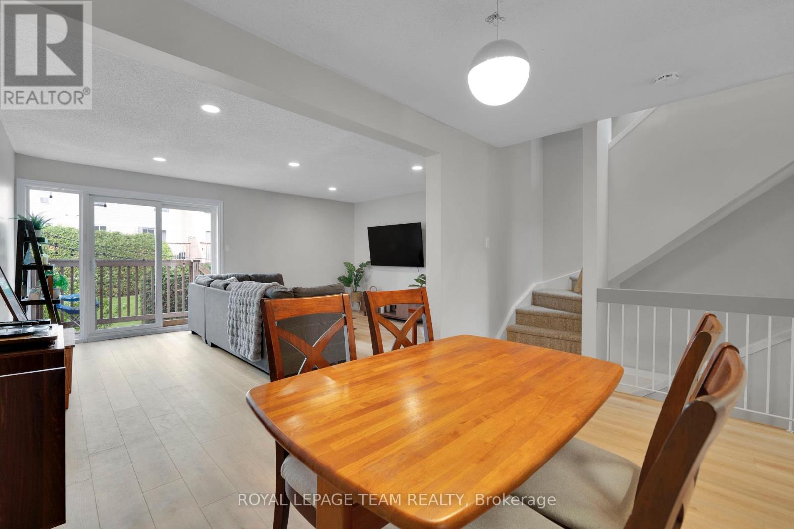282 Dalehurst Drive Property Photo 17