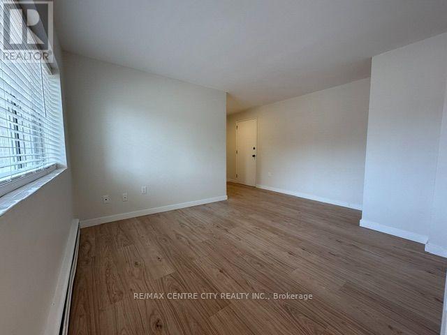 208 - 1172 Hamilton Road Property Photo 7