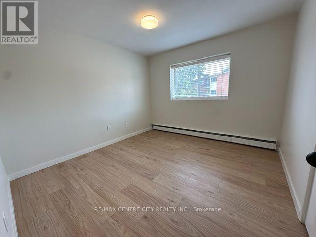 208 - 1172 Hamilton Road Property Photo 12