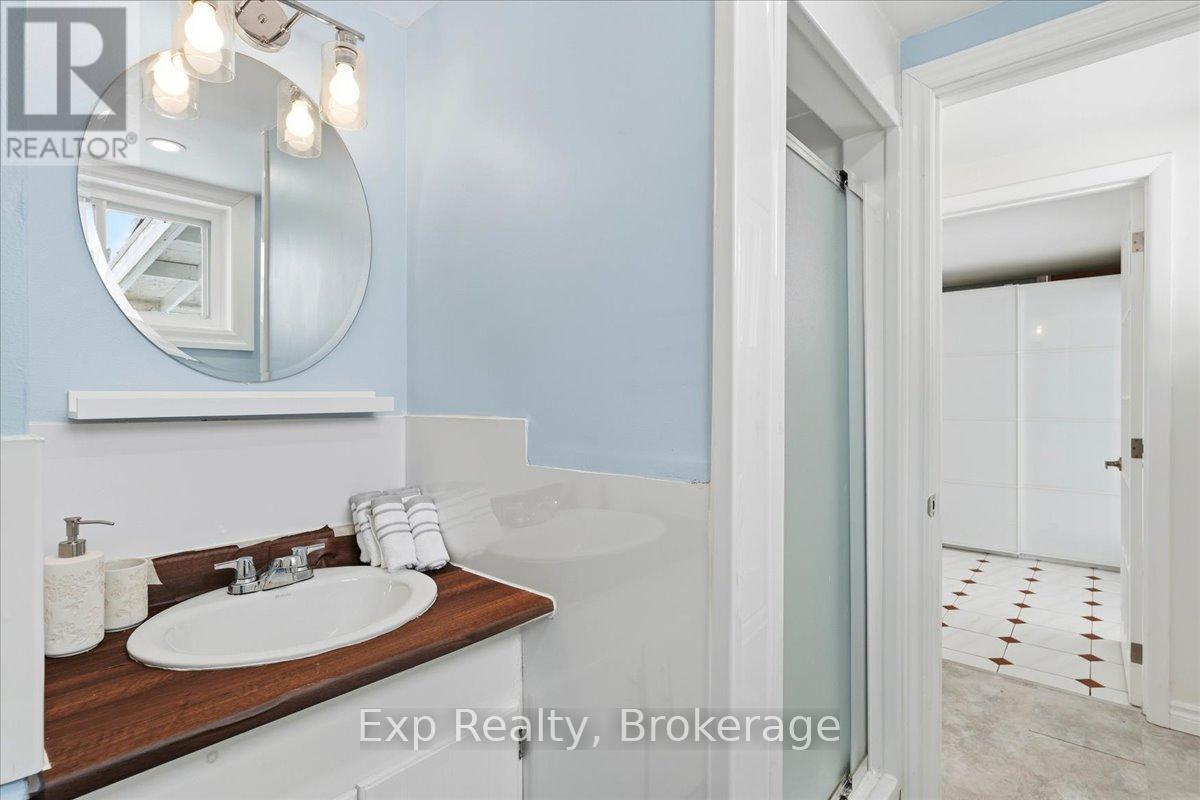 15 Thorncliffe Drive Property Photo 20