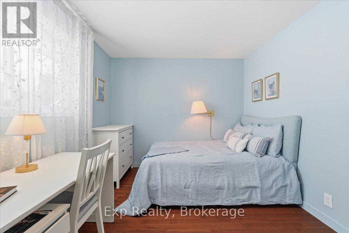 15 Thorncliffe Drive Property Photo 28