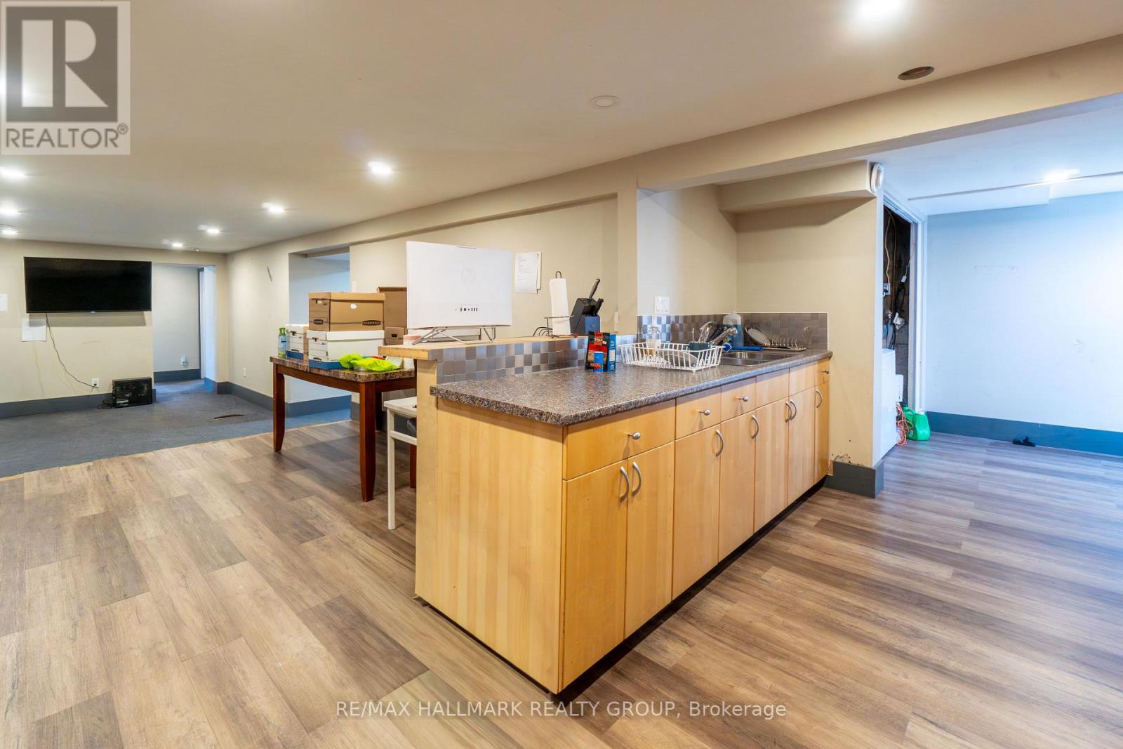 6231 Hazeldean Road Property Photo 26