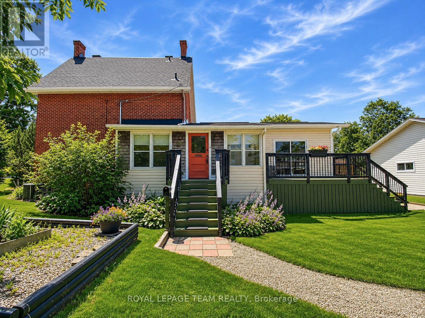 238 Park Avenue Property Photo 6