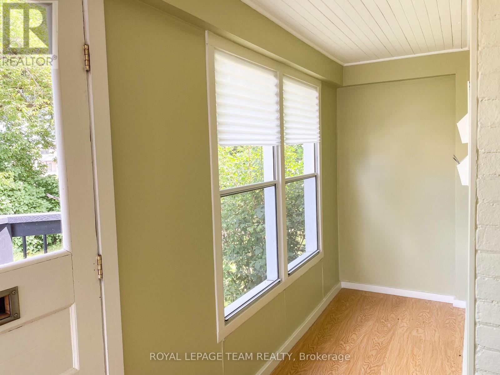 238 Park Avenue Property Photo 8