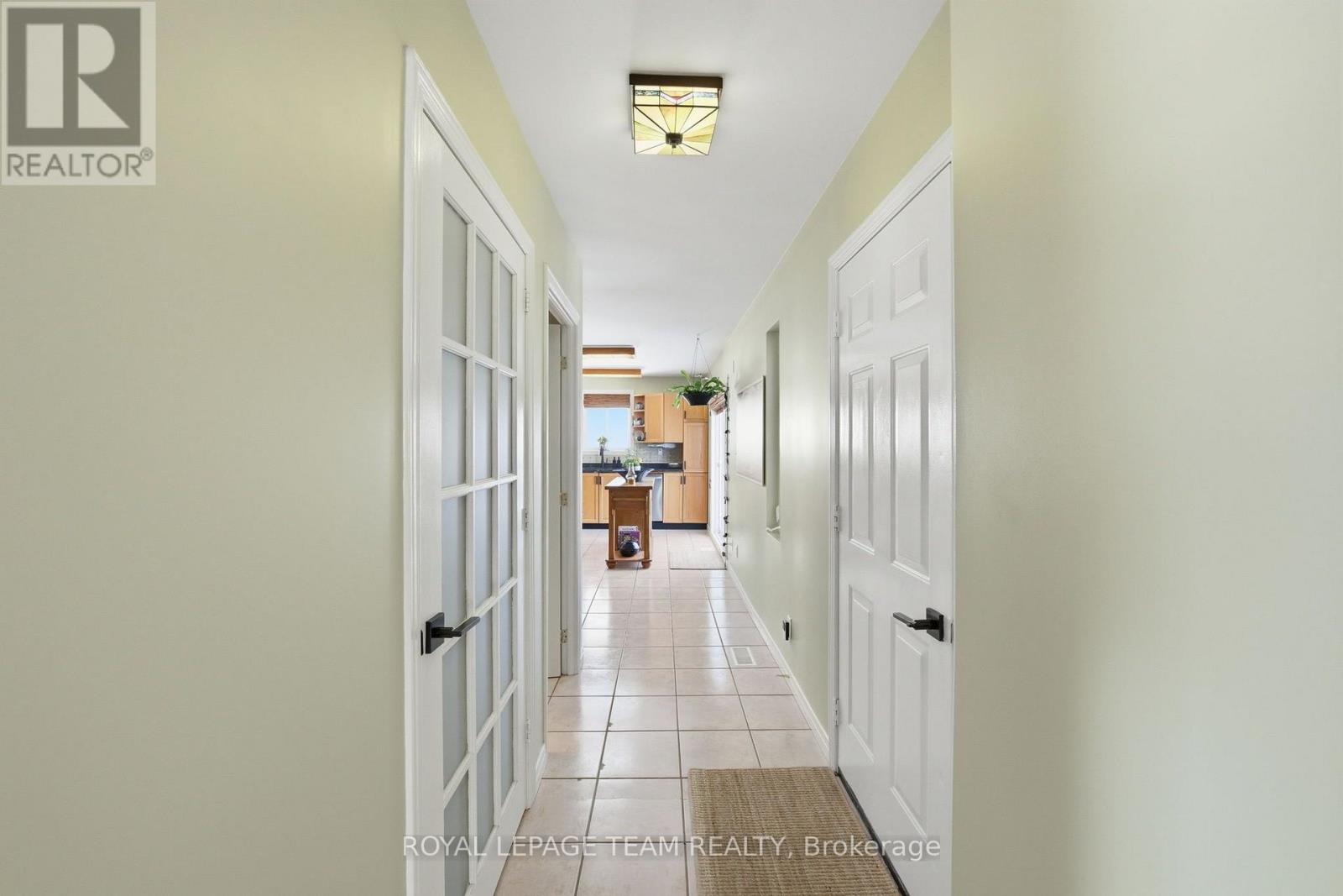238 Park Avenue Property Photo 10