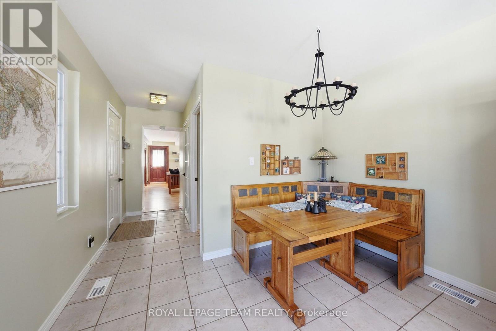 238 Park Avenue Property Photo 17