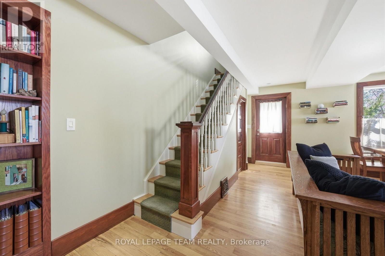 238 Park Avenue Property Photo 24