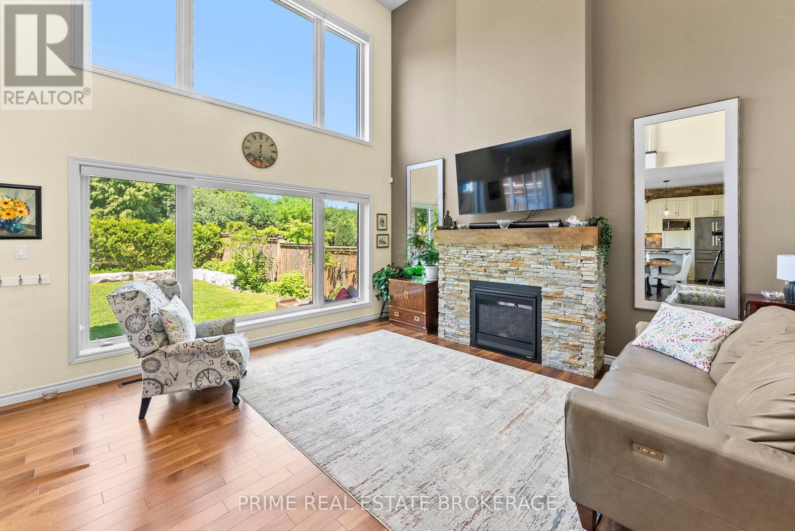 2211 Springridge Drive Property Photo 13