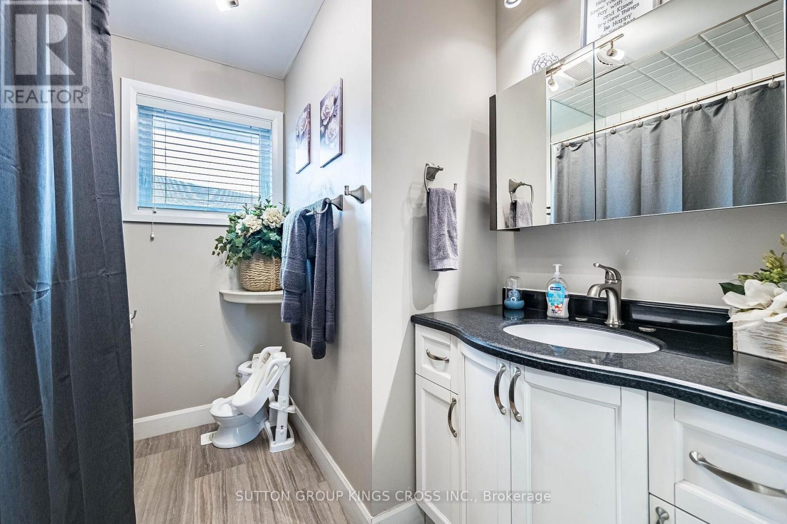 2 Maitland Avenue Property Photo 14