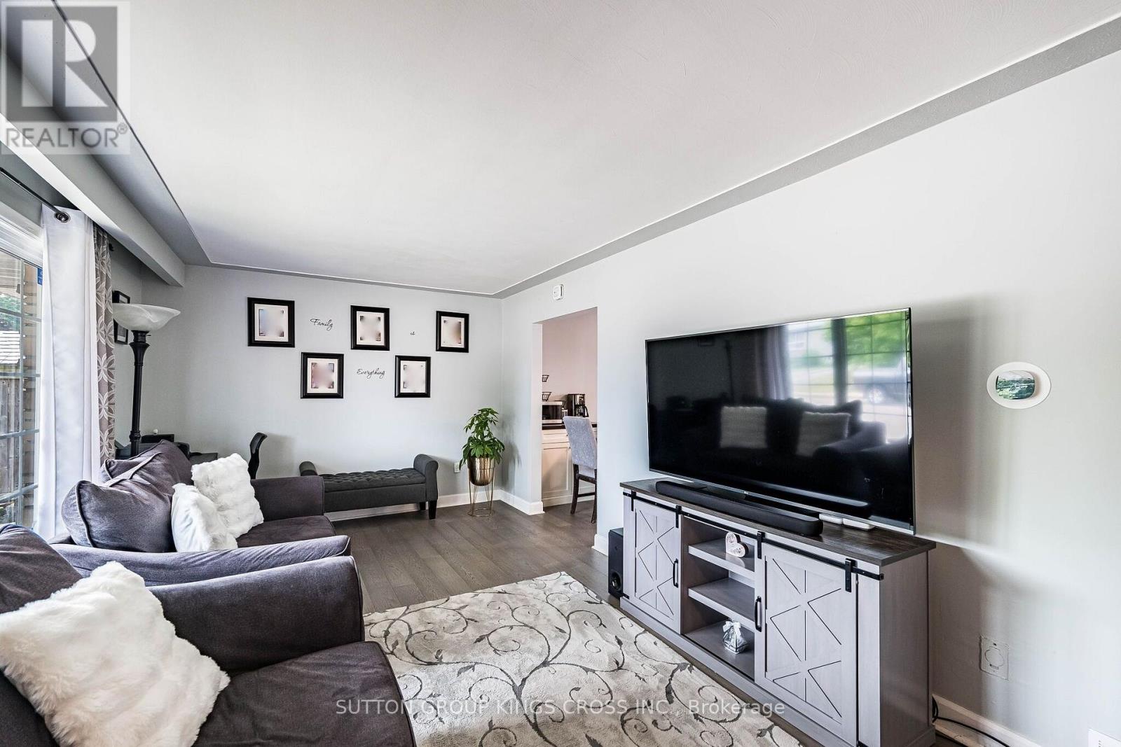 2 Maitland Avenue Property Photo 30