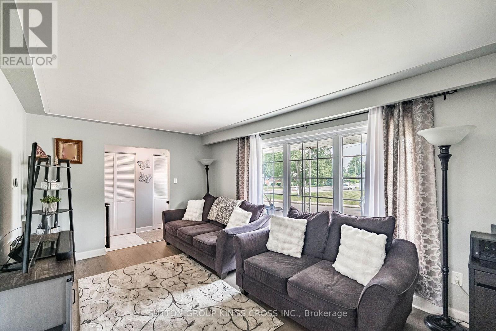 2 Maitland Avenue Property Photo 31