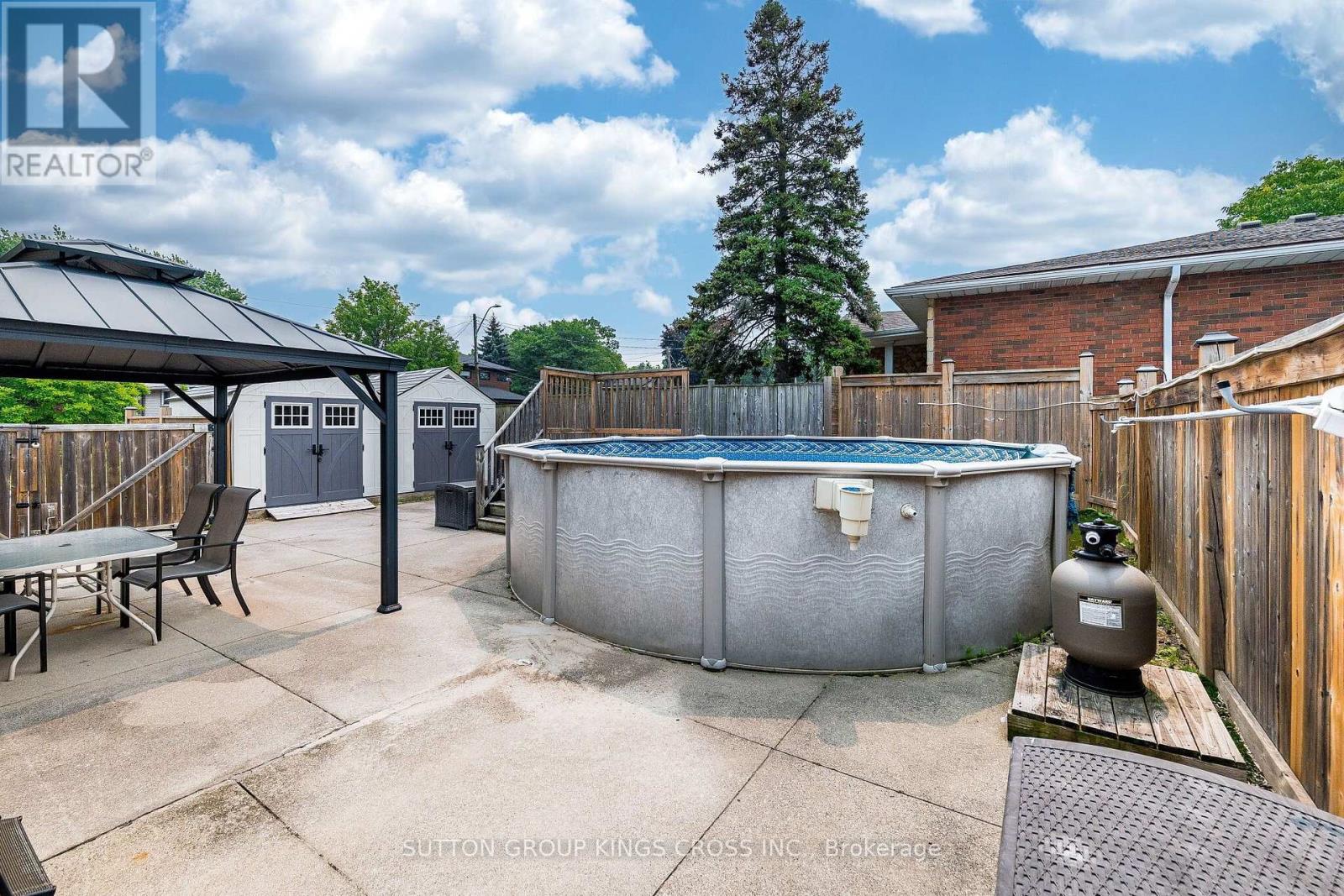 2 Maitland Avenue Property Photo 44