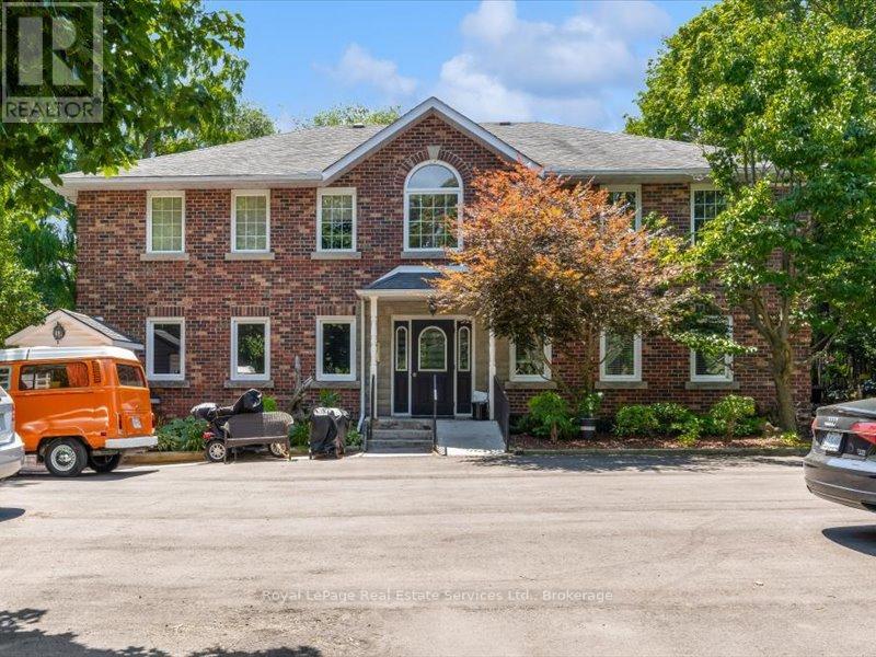 81 Hamilton Street N Property Photo 1