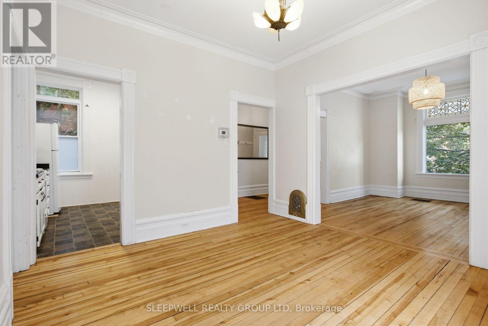80 Fourth Avenue Property Photo 7