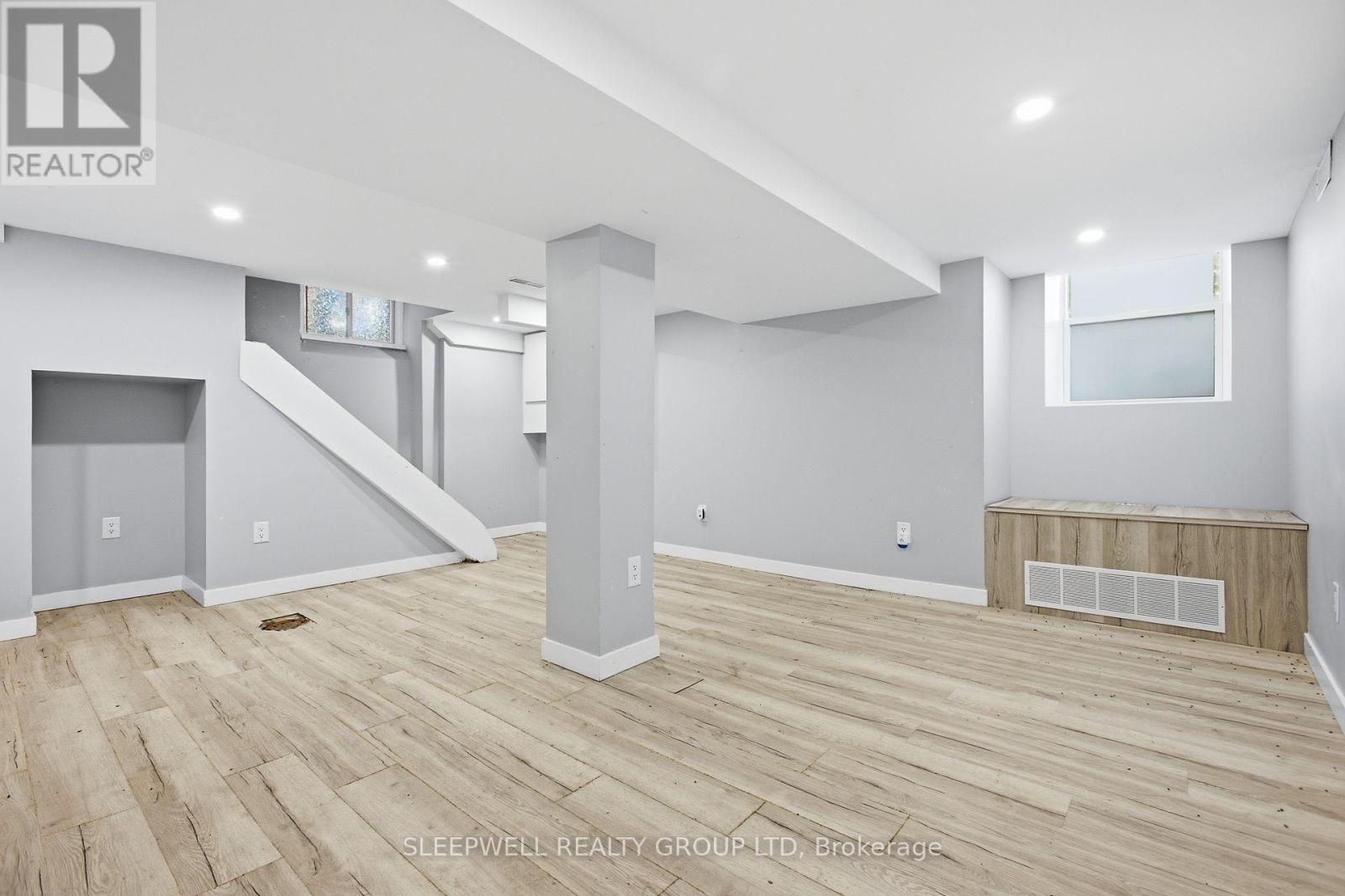 80 Fourth Avenue Property Photo 17