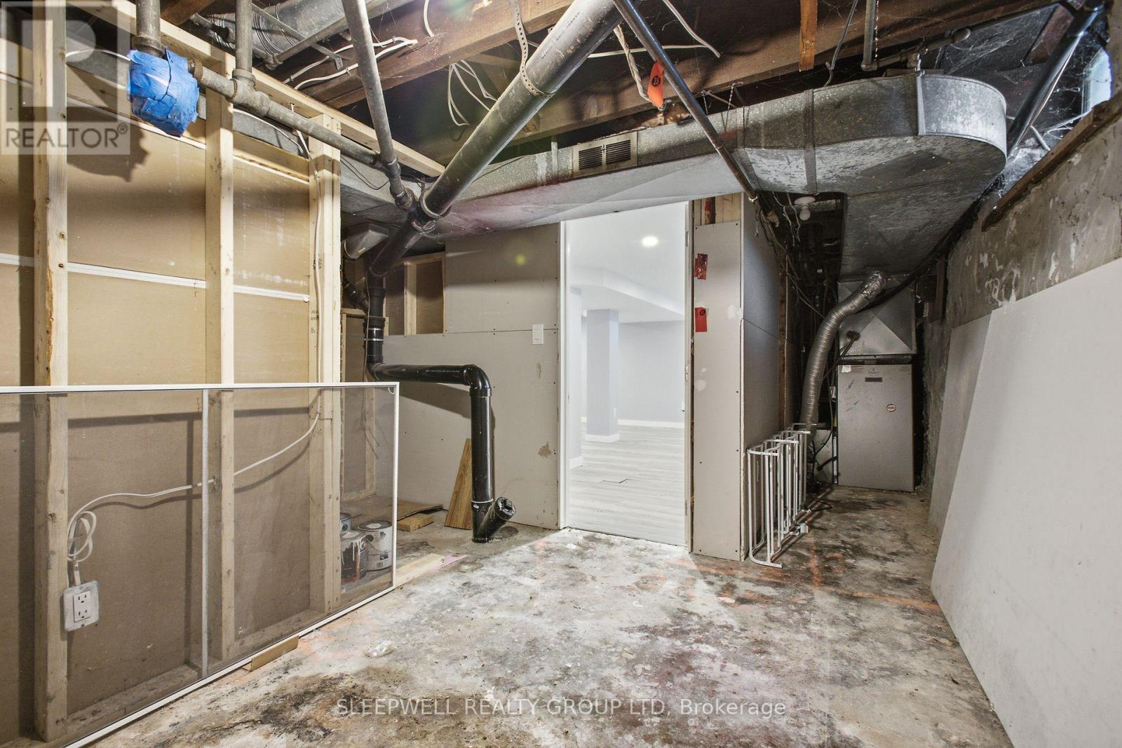 80 Fourth Avenue Property Photo 21