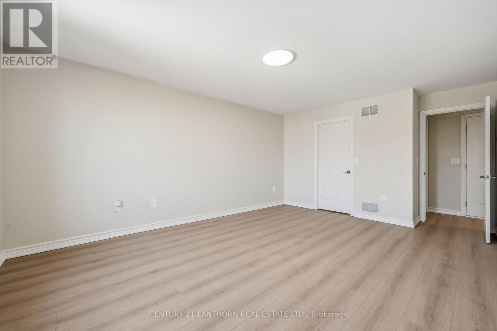 13 Nesbitt Drive Property Photo 21