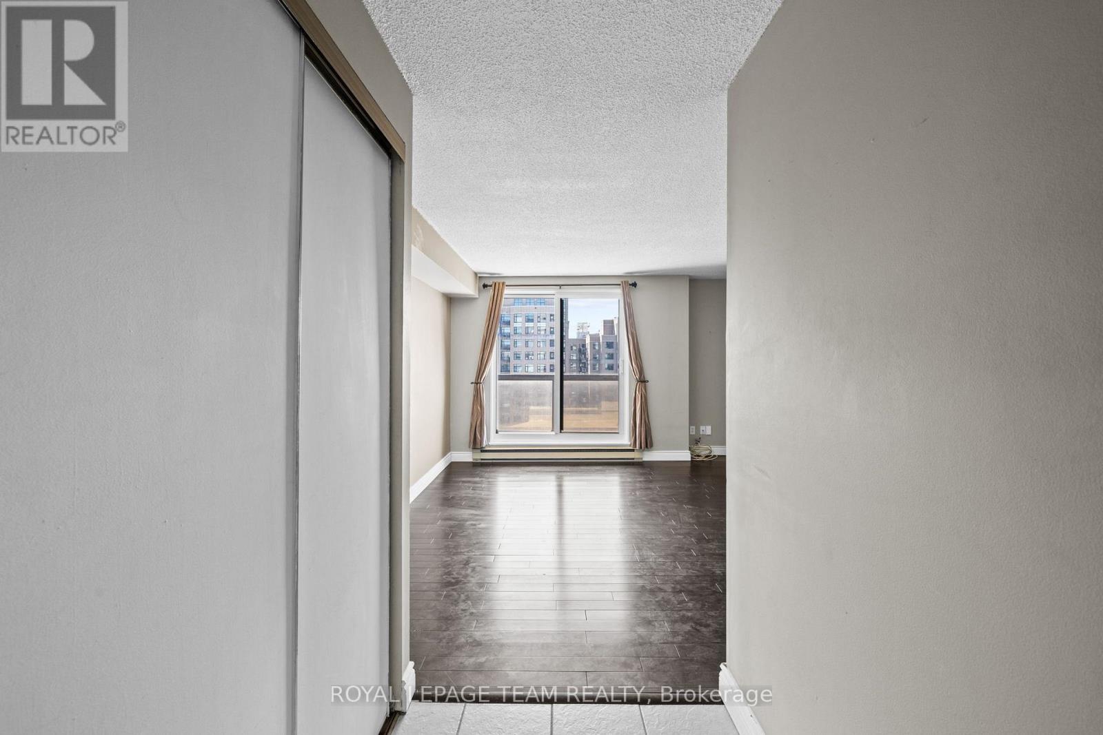 1705 - 199 Kent Street Property Photo 5
