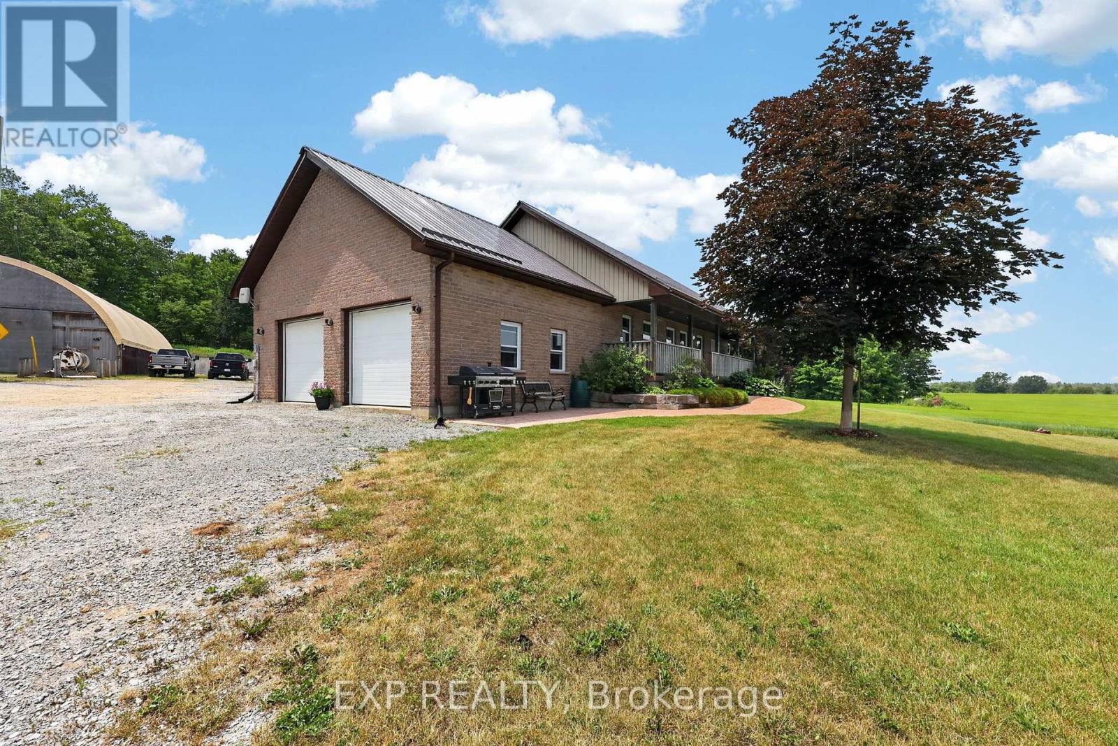 2415 County 46 Road Property Photo 4