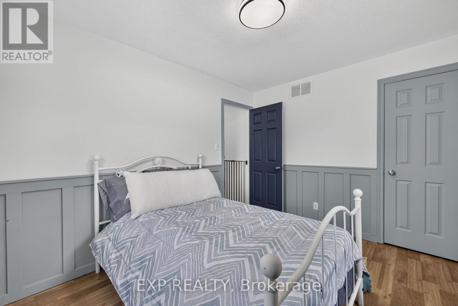 2415 County 46 Road Property Photo 15