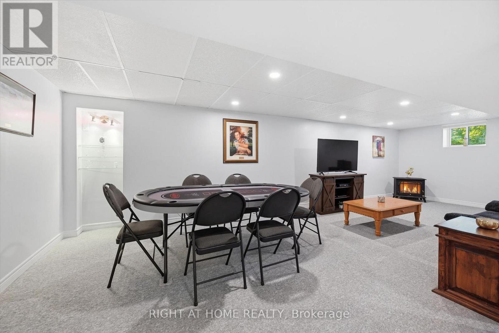 263 Weir's Lane Property Photo 25